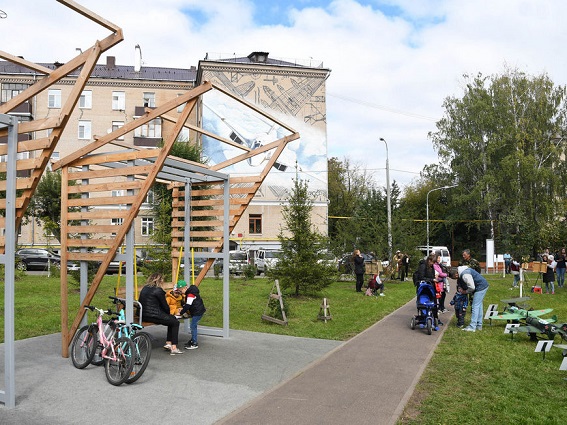 DEN_3673_870.jpg