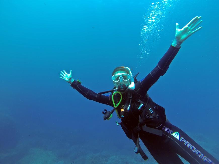 scuba diver 1062882 960 720